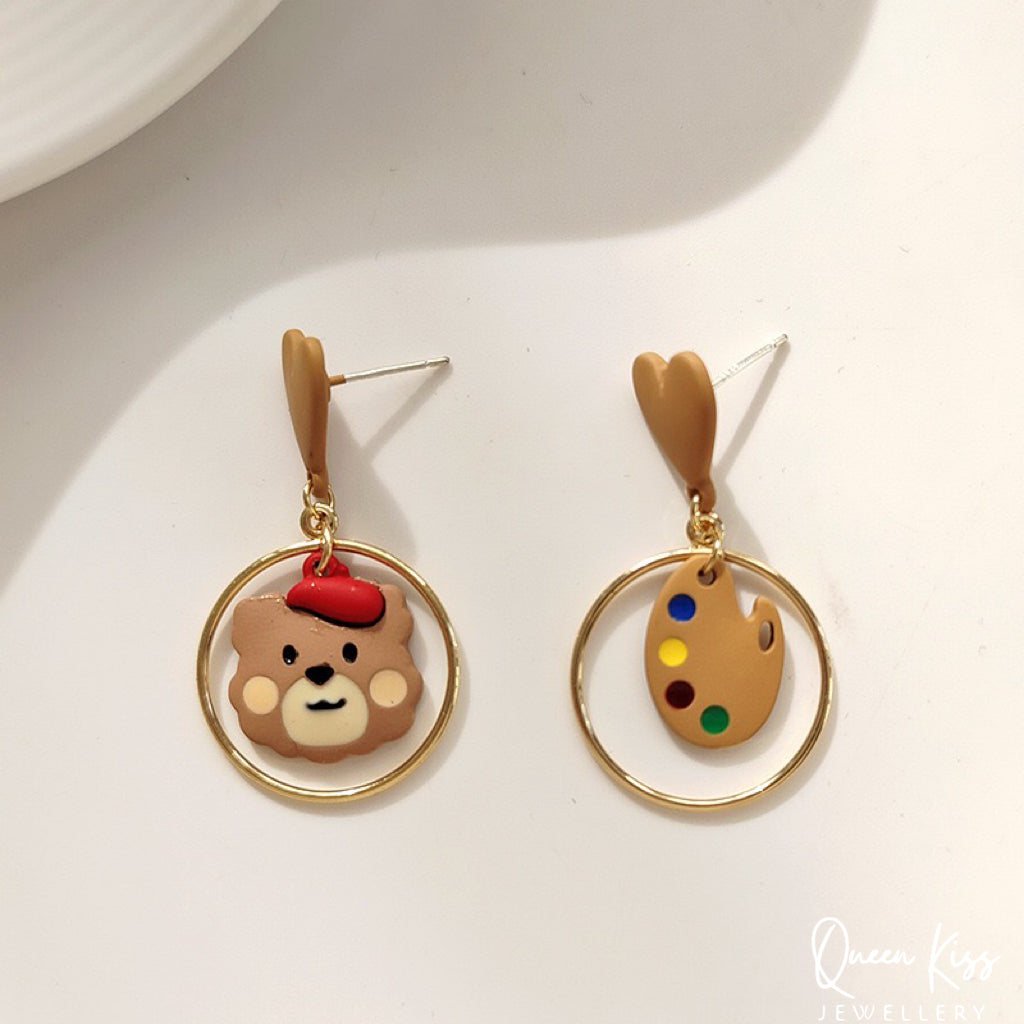 Super Cute Bear Painter and Color Palette Heart Earrings -- Paris Paris!!