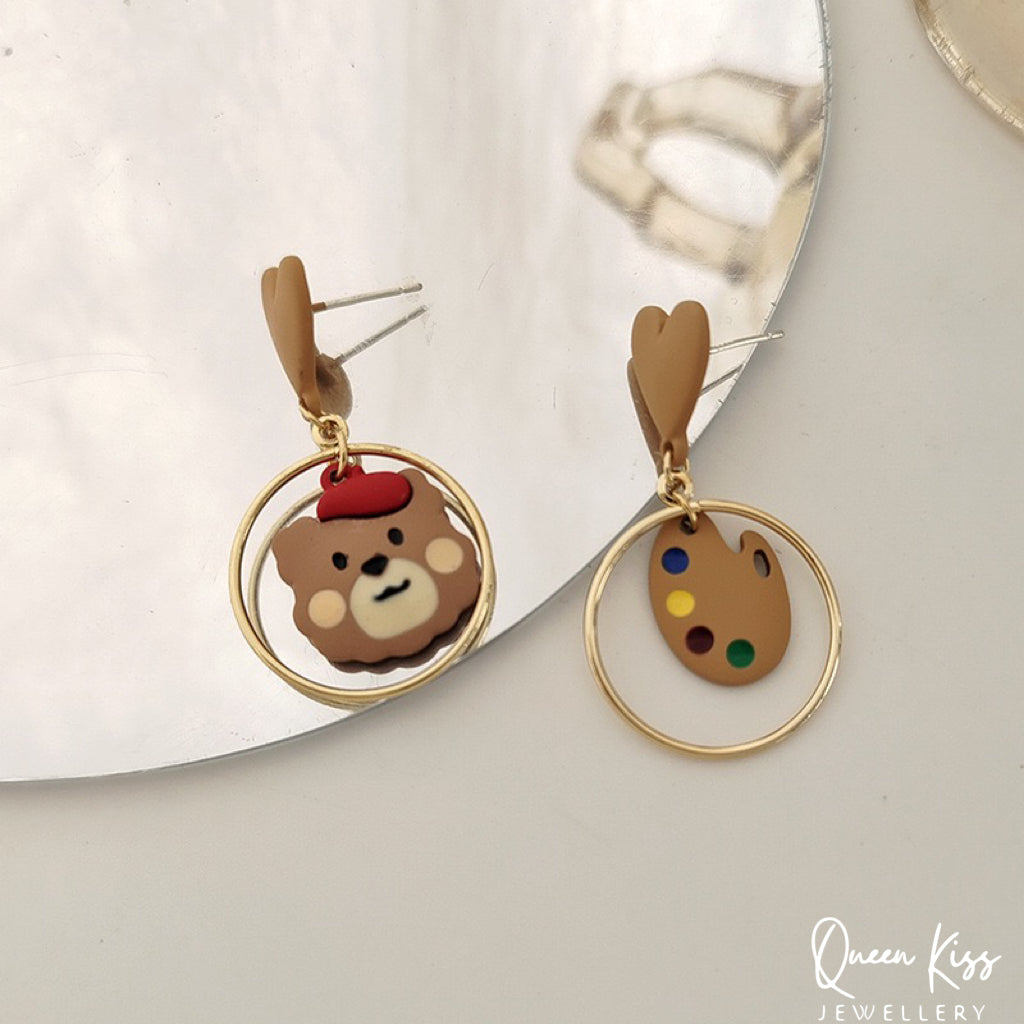 Super Cute Bear Painter and Color Palette Heart Earrings -- Paris Paris!!