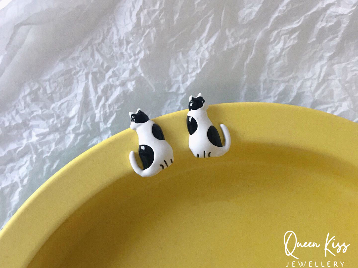 Enamel Handmade Cute Adorable Black and White Cat Panda and Dog Studs Earrings -- Kawaii Family!!