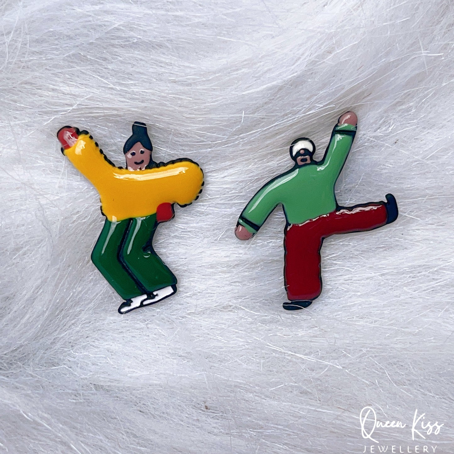 Enamelled Adorable Four Little Mate Stylish Stud Earrings for Women Men --- Dancing Buddies