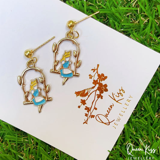 Super Cute Wonderland Resting Alice Enamelled Earrings -- Wonderful World!!