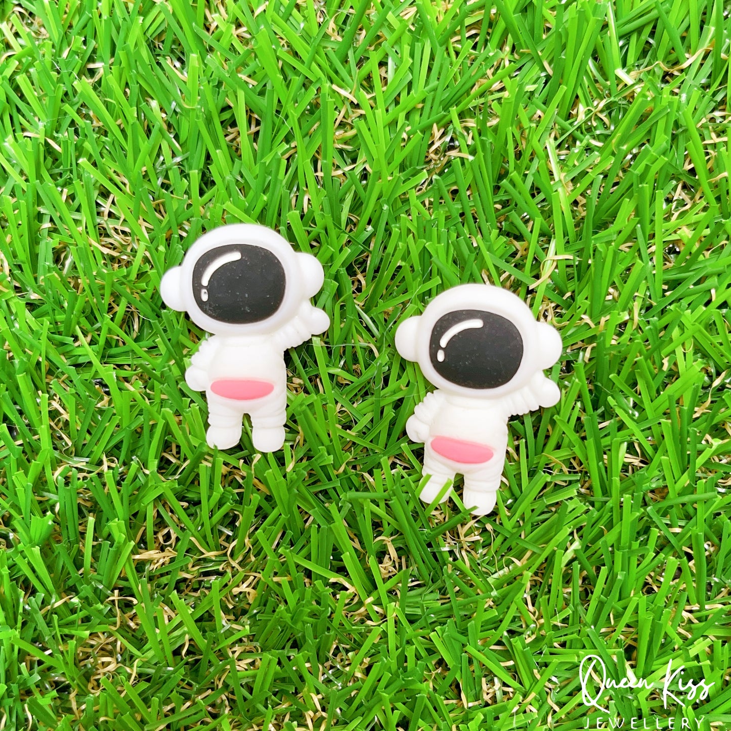 Super Cute Spaceman Astronaut and Earth Planet Stud Earrings -- Perfect Partner!!