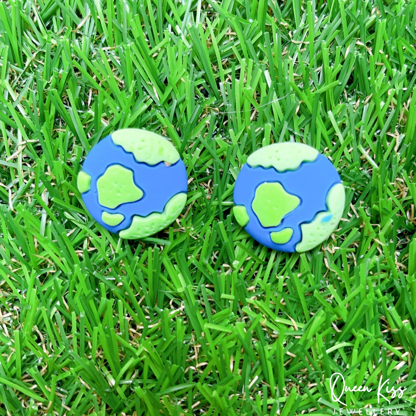 Super Cute Spaceman Astronaut and Earth Planet Stud Earrings -- Perfect Partner!!