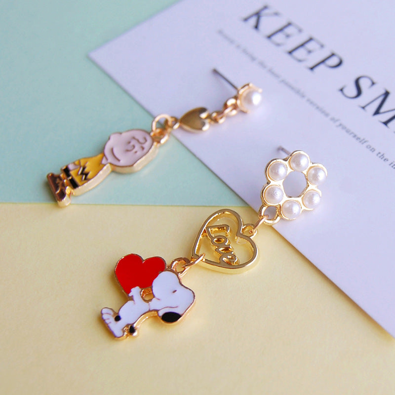 Super Cute Snoopy Family Love Enamelled Earrings -- Snoopy Doggy!!