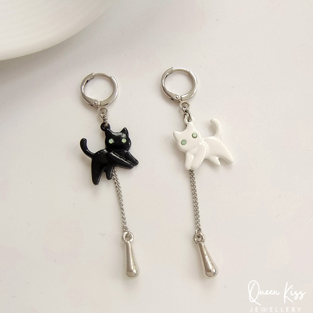 Super Cute White and Black Cat Kitty Earrings -- Black and White!!