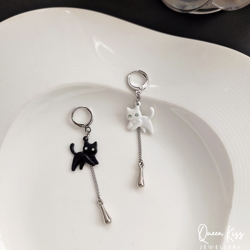 Super Cute White and Black Cat Kitty Earrings -- Black and White!!