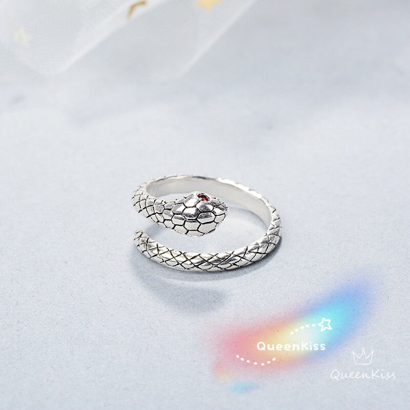 Snake Minimalist Vintage Adjustable Silver Ring -- Snakey