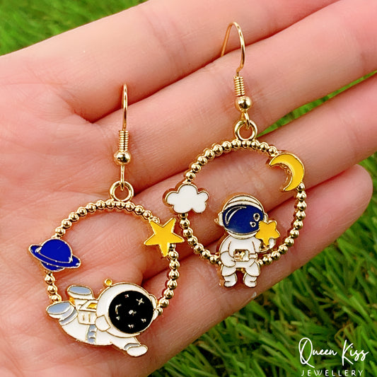 Super Cute Astronaut Spacemen Buddy Universe Traveller Earrings -- Viva Universe!!