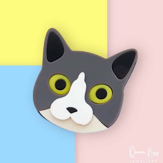 Cute Adorable Good Quality Acrylic Cat Kitty Brooches Artist Gift for Her, Mother, Kid, Sister, Good Friends