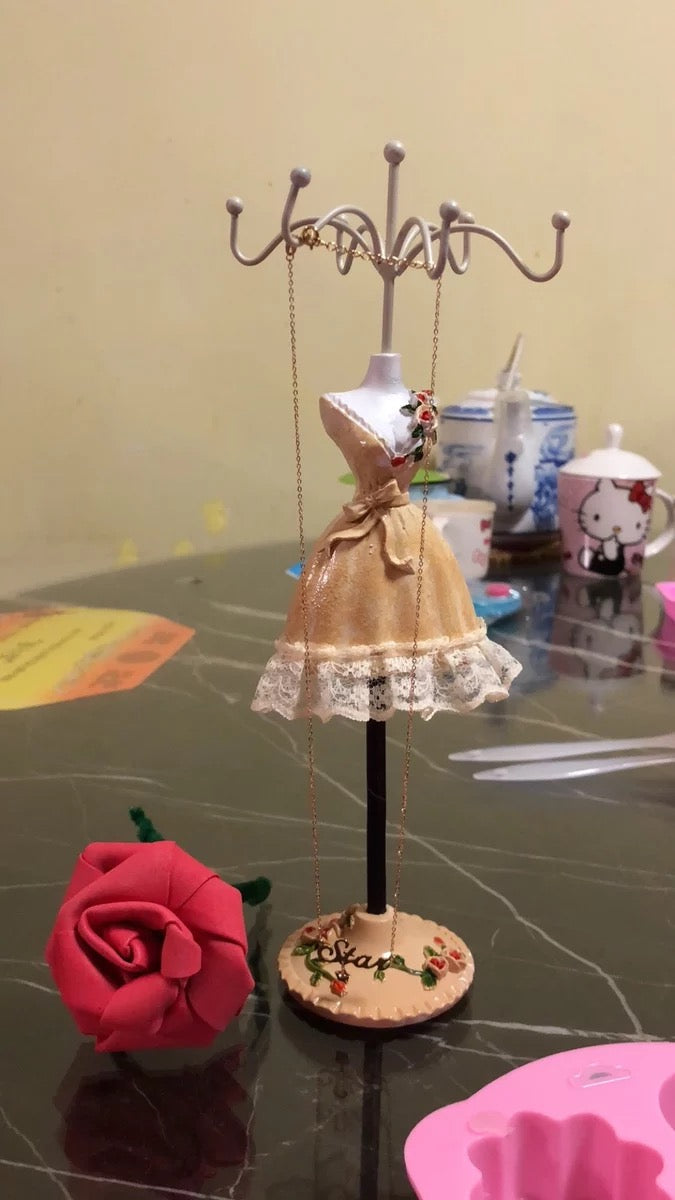 Princess Dress Jewellery Display Holder Mannequin Hanger Necklace Bracelet Ring Earrings Ornamental Stand Home Shop Party Decor-Princess W.