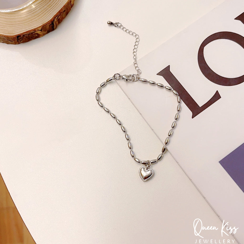 Adorable Cute Stainless Steel Silver Bracelet -- Love Making Moment!!