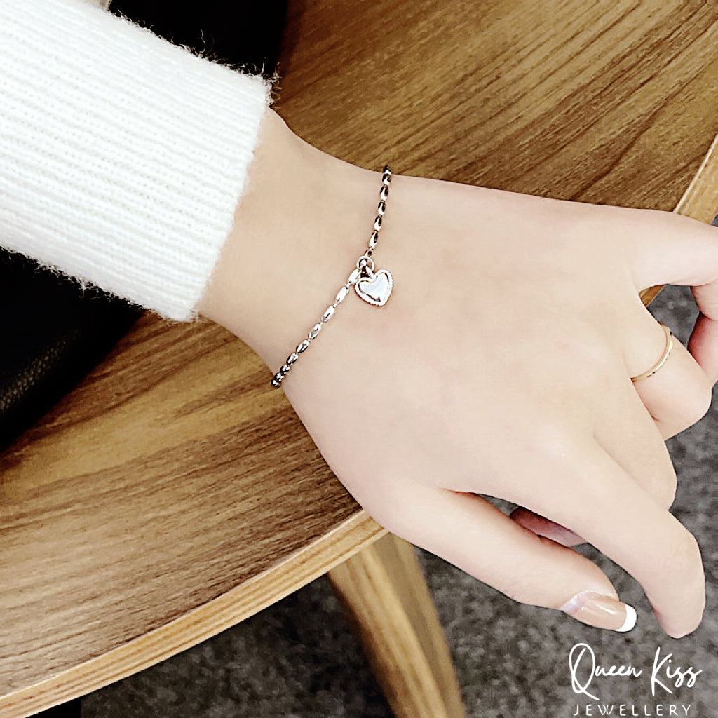 Adorable Cute Stainless Steel Silver Bracelet -- Love Making Moment!!