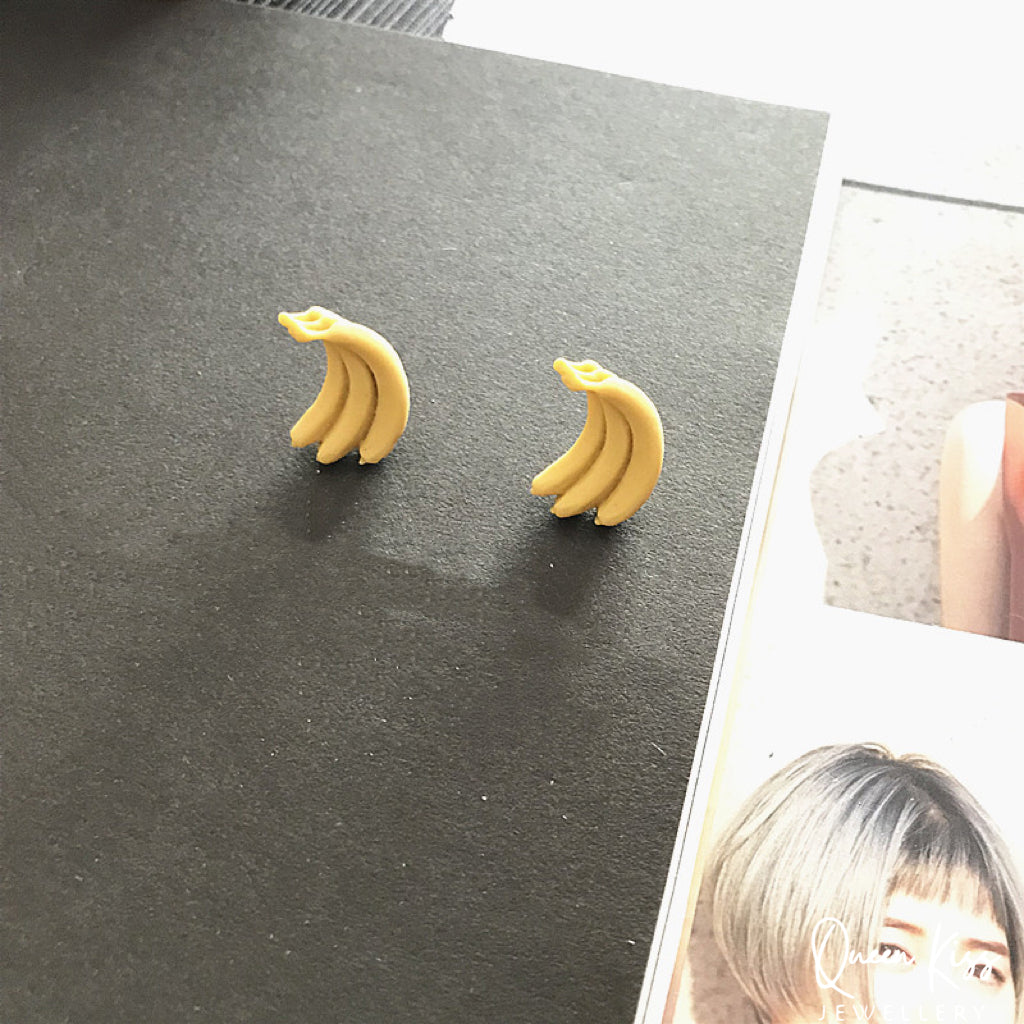 Cute Adorable Fun Yellow Color Bananna Earrings -- Everyday Rewards!!