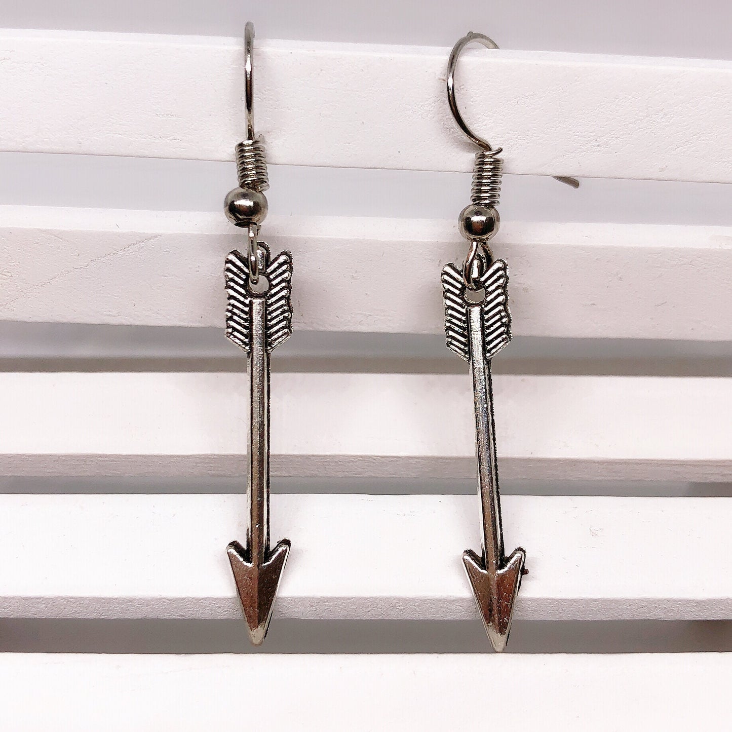 Sale!!! Cupid's Arrow Silver Earrings -- The arrow of Love!!