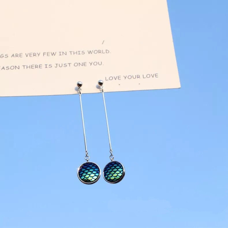 Green Mermaid's Mirror Cute Dangle Drop Earrings - Queen of the Sea!