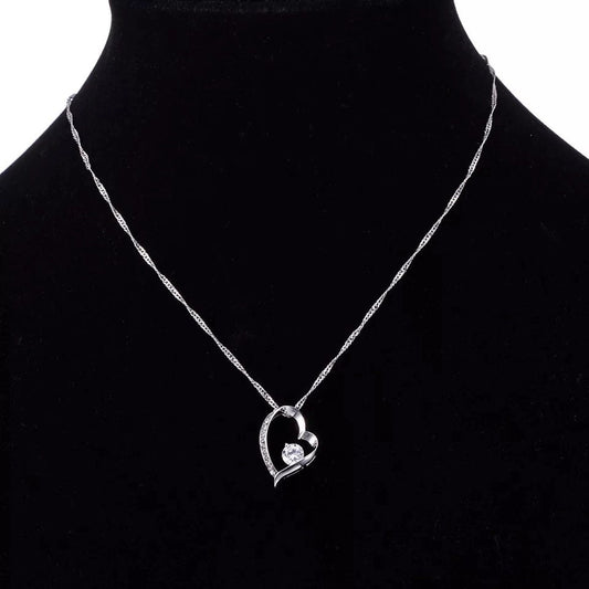 Swarovski Elements Crystal Heart Shape 925 Sterling Silver Plated Necklace - Star of the Ocean!!