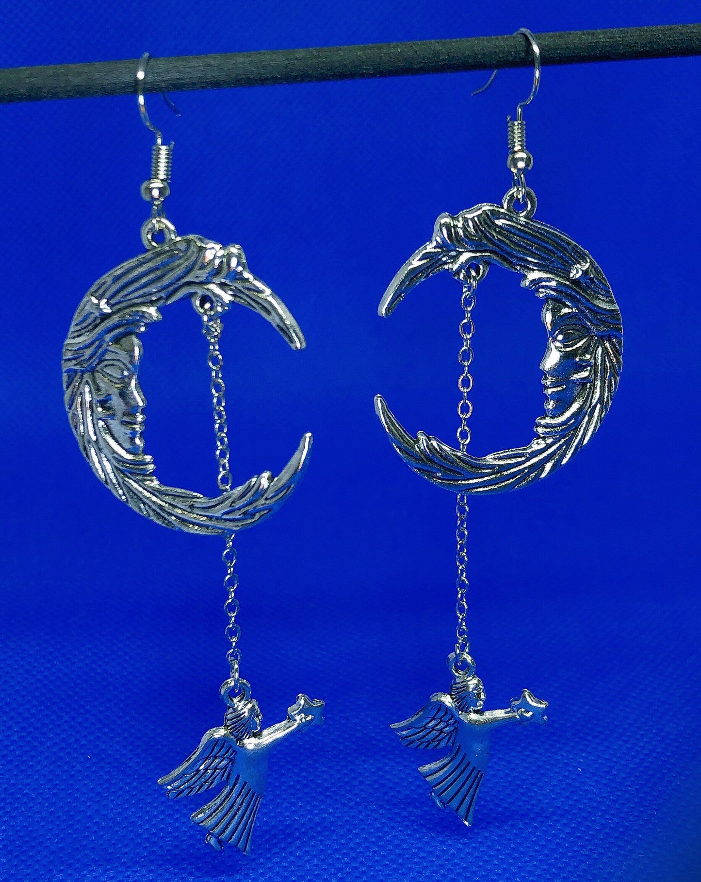 Fly me to the moon Silver Earrings - MOON OF LOVE!