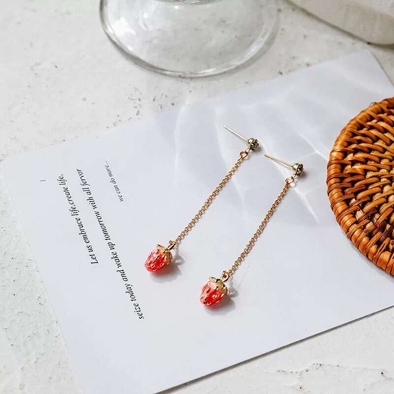 Adorable Little Strawberry Red Light Earrings -- Red Dream!!
