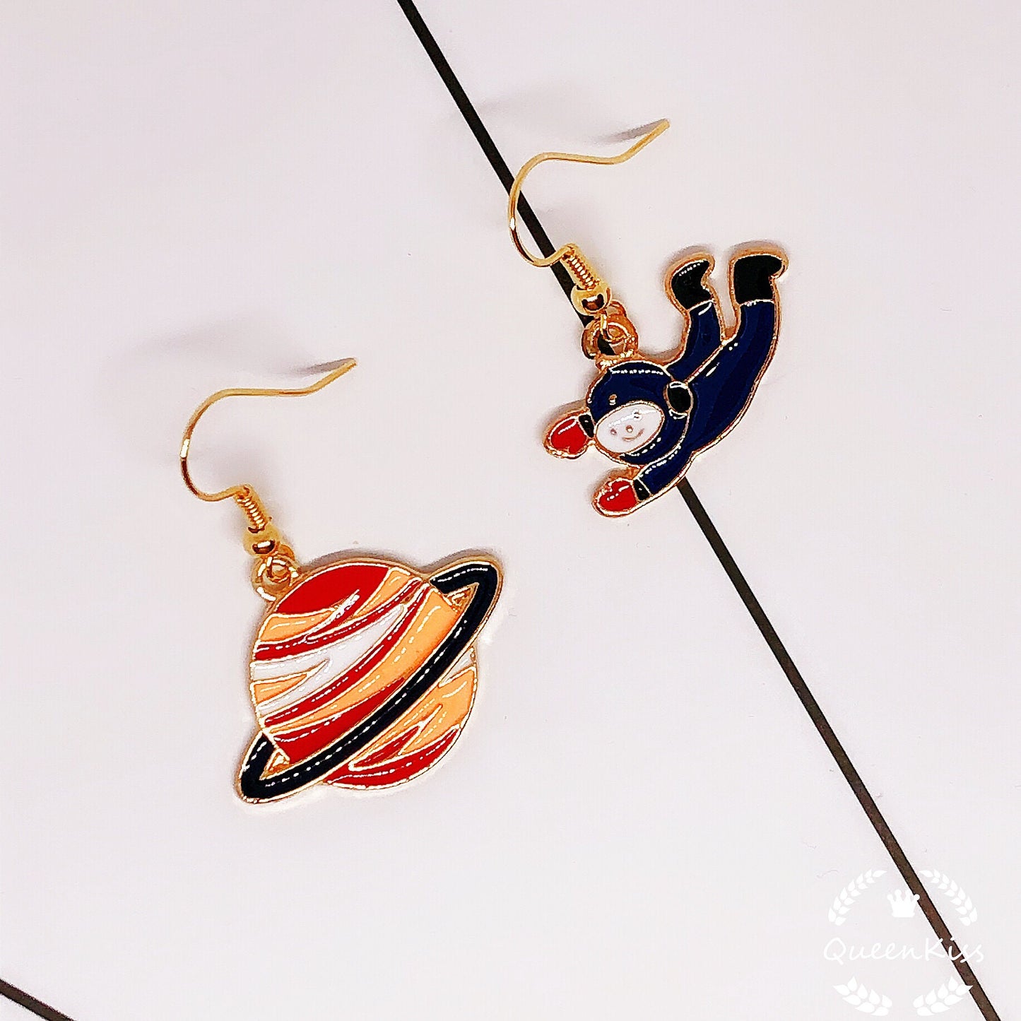 Cute Adorable Spaceman and Universe Rosegold Earring -- Hugging Game!!