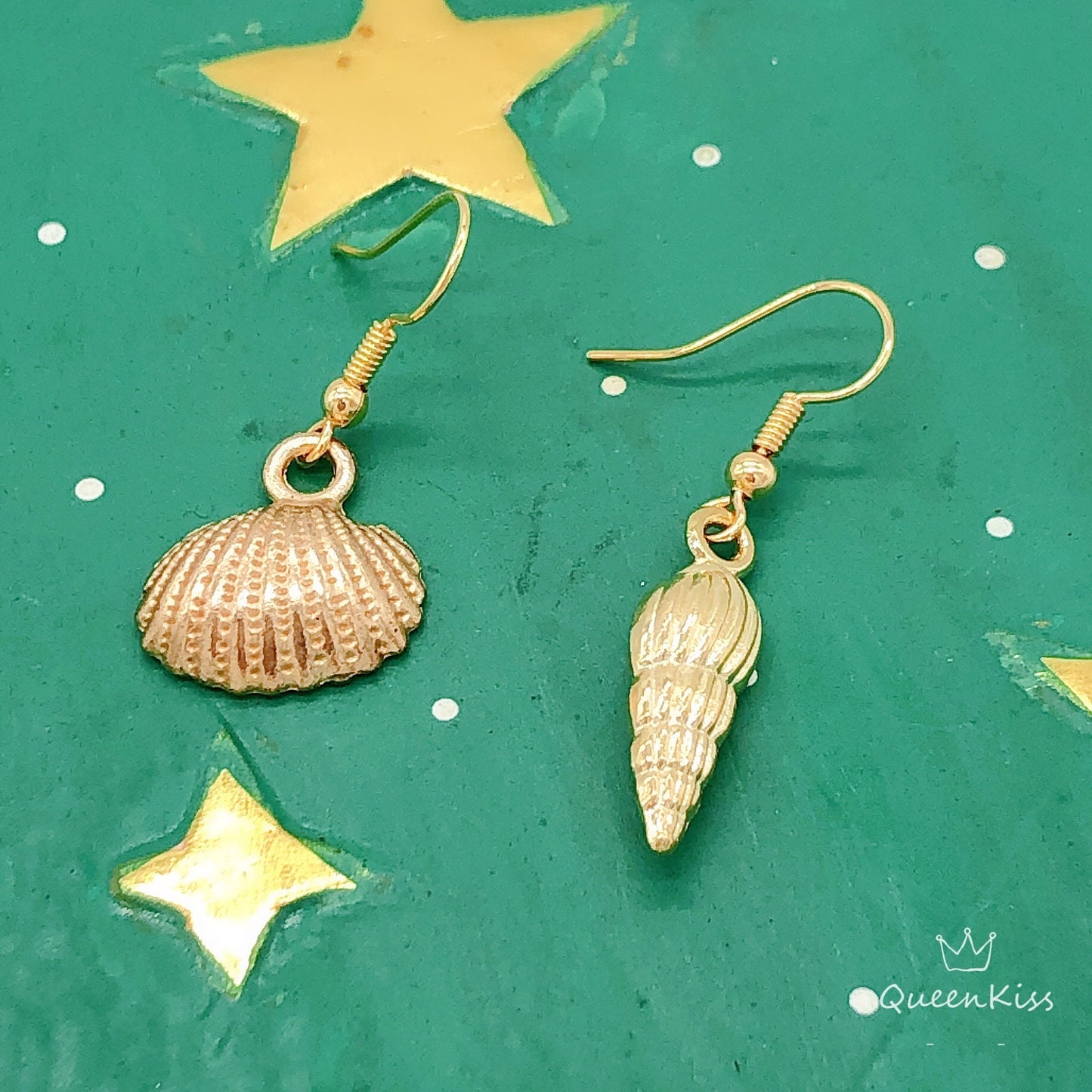 Cute 3D Ocean Shells Gold Earrings -- Golden Ocean!!