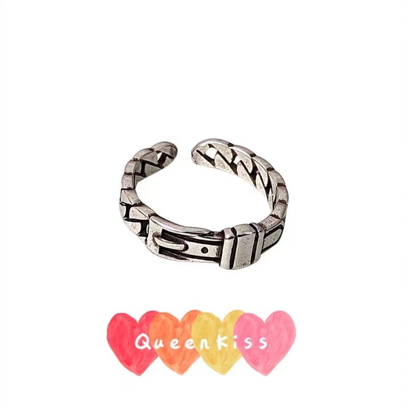Vintage Quirky Cool Adjustable Silver Ring Belt -- Simply the Best