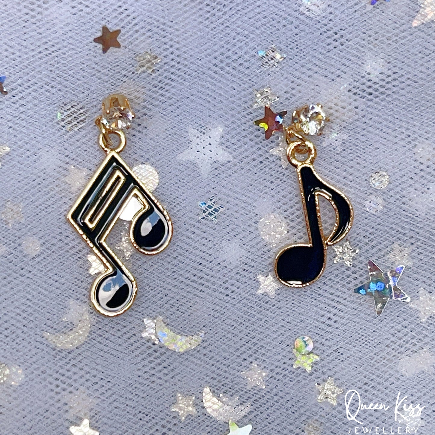 Super Cute Little Musical Note Enamelled Earrings -- Music of Love!!