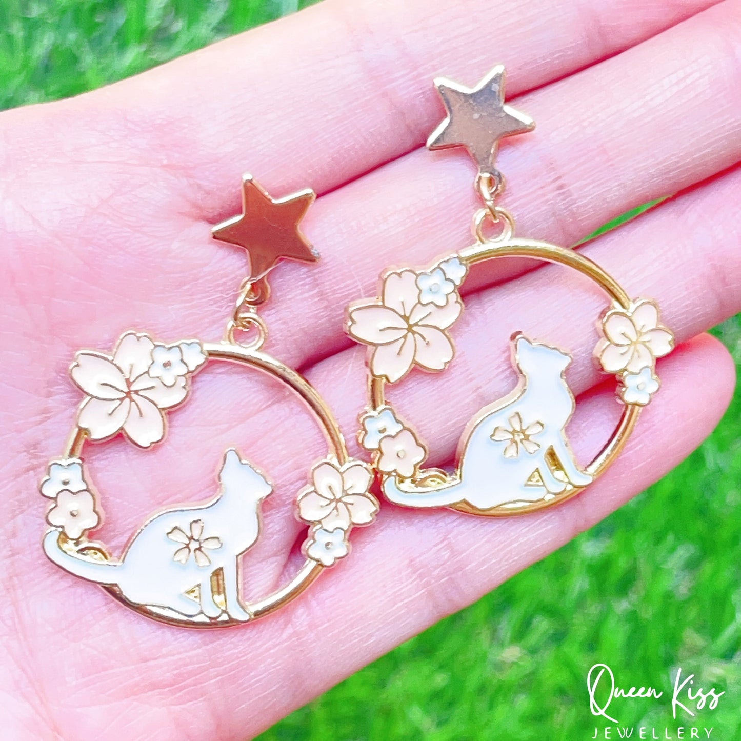 Super Cute Kitty Cat and Flower Earrings -- Meow World!!