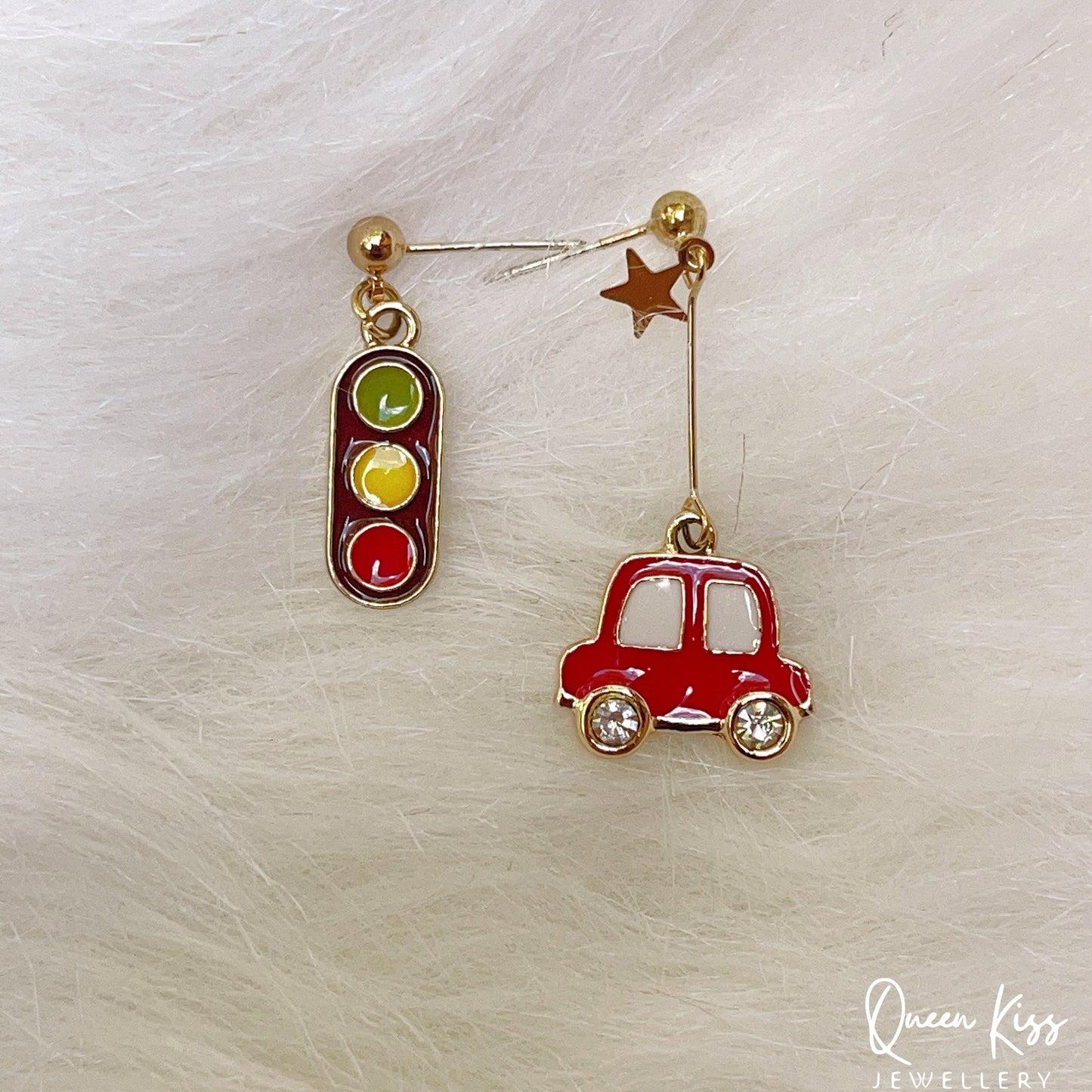 Enamel Adorable Red Little Car and Traffic Light Light Earrings -- City Life!!